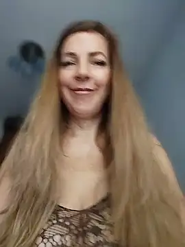 Snapshot of sexyrubyta chatting on 13, 6, 2026 sexyrubyta online show from 13, 6, 2026