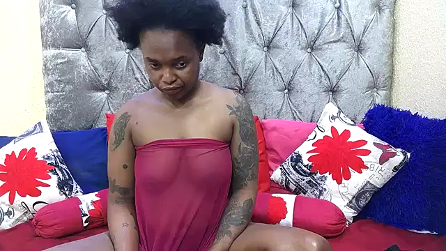 Snapshot of Lavendaxxx chatting on 31, 5, 2026 Lavendaxxx online show from 31, 5, 2026