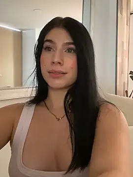 Snapshot of _HannahFox_ chatting on 6, 5, 2026 HannahFox online show from 6, 5, 2026