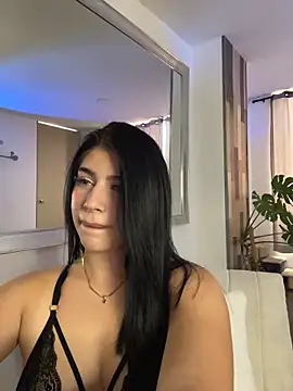 Snapshot of _HannahFox_ chatting on 9, 6, 2026 HannahFox online show from 9, 6, 2026