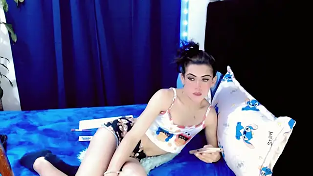 NathalialLooes online show from 18, 7, 2026