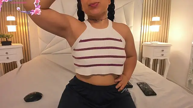 chiarafustox online show from 10, 3, 2026