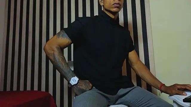 Snapshot of big_dante77 chatting on 25, 3, 2026 big dante77 online show from 25, 3, 2026