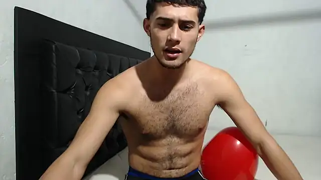 Snapshot of jhayko22 chatting on 16, 2, 2026 jhayko22 online show from 16, 2, 2026