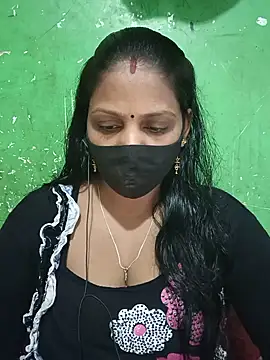 Snapshot of Parul-009 chatting on 19, 7, 2026 Parul-009 online show from 19, 7, 2026