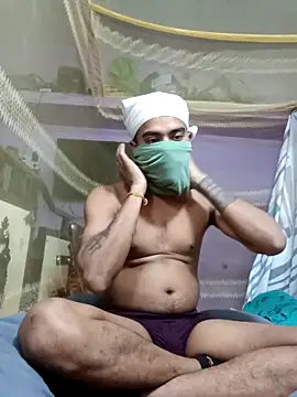 Snapshot of Fetish-Couple2 chatting on 1, 2, 2026 Fetish-Couple2 online show from 1, 2, 2026