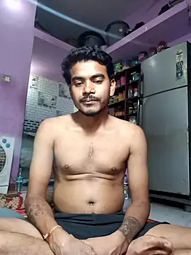 Snapshot of Fetish-Couple2 chatting on 18, 2, 2026 Fetish-Couple2 online show from 18, 2, 2026