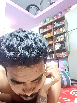 Snapshot of Fetish-Couple2 chatting on 27, 2, 2026 Fetish-Couple2 online show from 27, 2, 2026