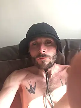 pezzerb7 online show from 31, 5, 2026