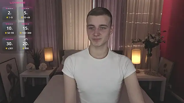 Snapshot of HereAlexColee chatting on 10, 2, 2026 HereAlexColee online show from 10, 2, 2026