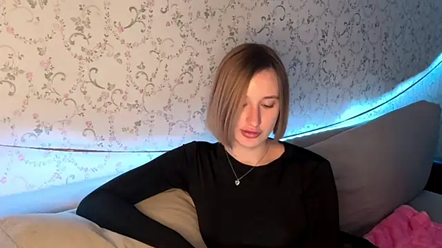 Snapshot of DeliciaBagnoli chatting on 17, 4, 2026 DeliciaBagnoli online show from 17, 4, 2026