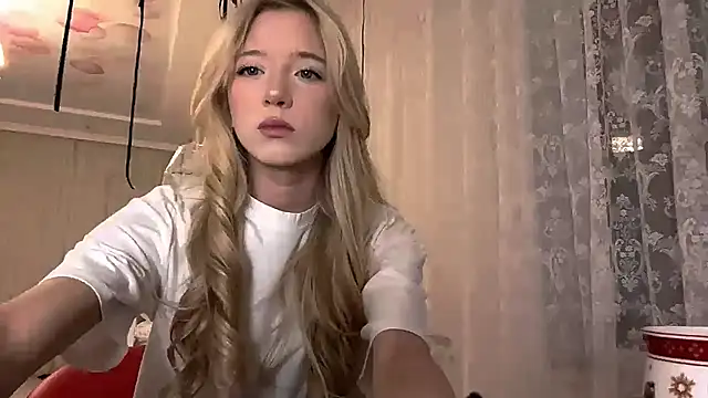 Snapshot of IvyArmbrister chatting on 27, 2, 2026 IvyArmbrister online show from 27, 2, 2026