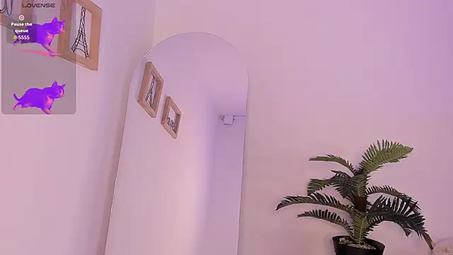 Snapshot of im_tiffany_ chatting on 6, 2, 2026 im tiffany online show from 6, 2, 2026