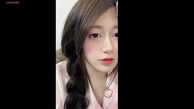 Snapshot of BaekKun chatting on 2, 2, 2026 BaekKun online show from 2, 2, 2026