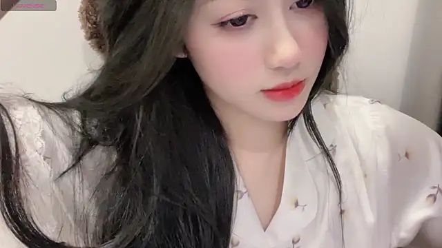 Snapshot of BaekKun chatting on 10, 4, 2026 BaekKun online show from 10, 4, 2026