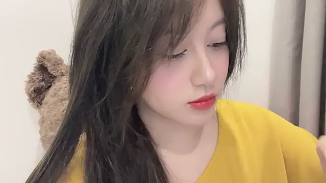 Snapshot of BaekKun chatting on 24, 4, 2026 BaekKun online show from 24, 4, 2026