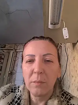 Snapshot of LinaSwan471 chatting on 1, 2, 2026 LinaSwan471 online show from 1, 2, 2026