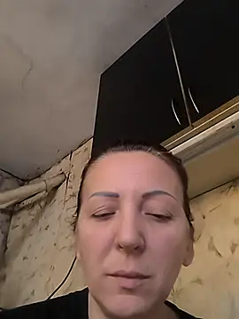 Snapshot of LinaSwan471 chatting on 2, 2, 2026 LinaSwan471 online show from 2, 2, 2026