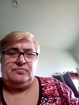 Snapshot of SusanStar874 chatting on 19, 4, 2026 SusanStar874 online show from 19, 4, 2026