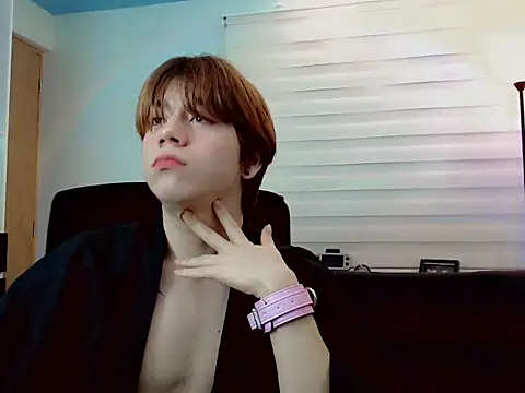 Snapshot of duvisex19 chatting on 19, 3, 2026 duvisex19 online show from 19, 3, 2026