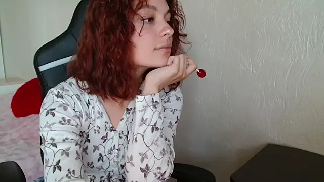 Snapshot of Eva_Avea chatting on 21, 5, 2026 Eva Avea online show from 21, 5, 2026