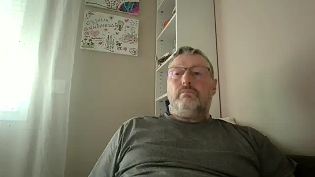 doudou310 online show from 27, 3, 2026