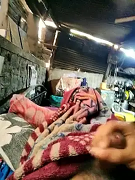 Snapshot of crazyxy12 chatting on 8, 3, 2026 crazyxy12 online show from 8, 3, 2026