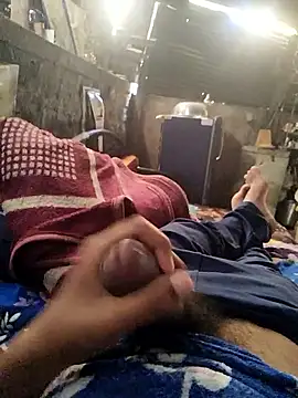 Snapshot of crazyxy12 chatting on 15, 4, 2026 crazyxy12 online show from 15, 4, 2026