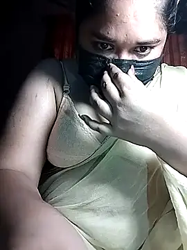 x -hot online show from 12, 4, 2026