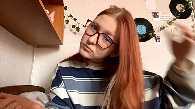 Snapshot of LaureenVielma chatting on 16, 2, 2026 LaureenVielma online show from 16, 2, 2026