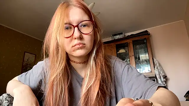 Snapshot of LaureenVielma chatting on 23, 2, 2026 LaureenVielma online show from 23, 2, 2026