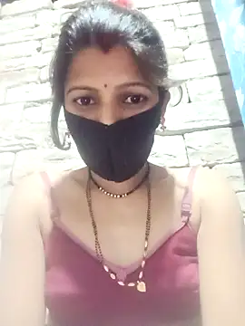 Snapshot of Divya-11431 chatting on 19, 2, 2026 Divya-11431 online show from 19, 2, 2026