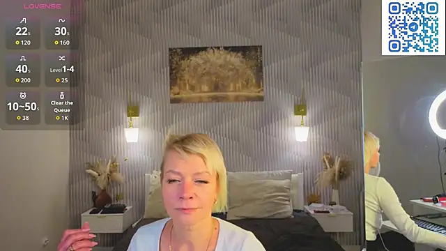 Snapshot of Ann_Annise chatting on 3, 6, 2026 Ann Annise online show from 3, 6, 2026