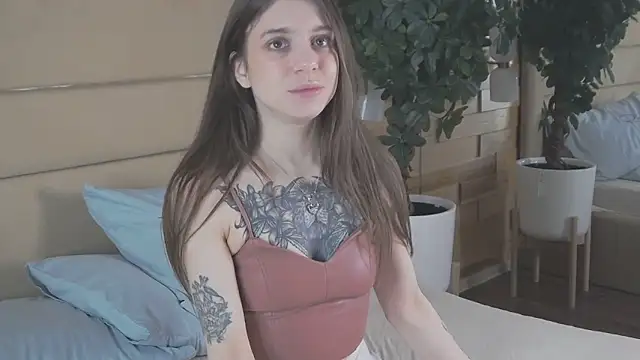 Snapshot of EileenElfie chatting on 27, 3, 2026 EileenElfie online show from 27, 3, 2026