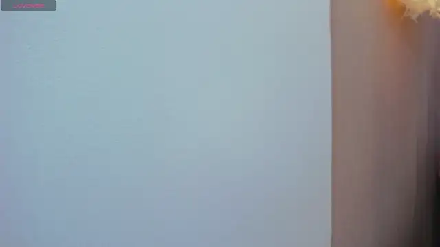 Snapshot of Sophie_Voss chatting on 7, 4, 2026 Sophie Voss online show from 7, 4, 2026