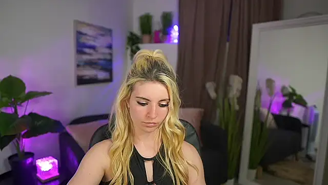 Snapshot of Jetpearl chatting on 6, 4, 2026 Jetpearl online show from 6, 4, 2026