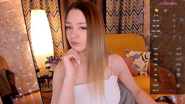 Snapshot of cherrykississ chatting on 16, 3, 2026 cherrykississ online show from 16, 3, 2026