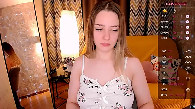 Snapshot of cherrykississ chatting on 1, 4, 2026 cherrykississ online show from 1, 4, 2026