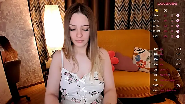 Snapshot of cherrykississ chatting on 7, 4, 2026 cherrykississ online show from 7, 4, 2026