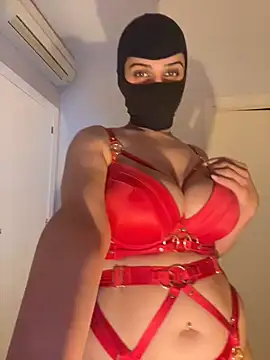 Snapshot of HelinHot chatting on 15, 4, 2026 HelinHot online show from 15, 4, 2026