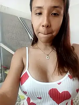 Snapshot of MiaSantana_ chatting on 15, 6, 2026 MiaSantana online show from 15, 6, 2026