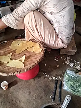 Sexy kiran002 online show from 1, 3, 2026