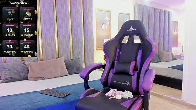 Snapshot of KeniaVelvet_ chatting on 12, 2, 2026 KeniaVelvet online show from 12, 2, 2026