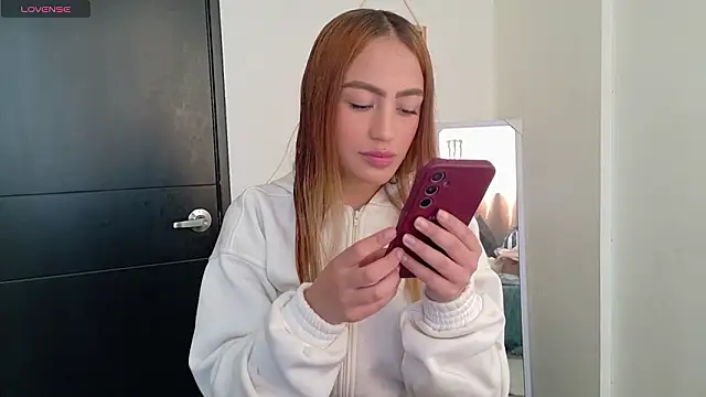 Snapshot of PaulaSantanaOf chatting on 23, 3, 2026 PaulaSantanaOf online show from 23, 3, 2026