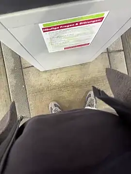 Snapshot of Lennart1869 chatting on 23, 2, 2026 Lennart1869 online show from 23, 2, 2026