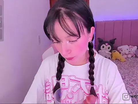 Snapshot of wenn_ chatting on 20, 3, 2026 wenn online show from 20, 3, 2026