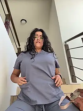 Snapshot of Ales_Kitten_Live chatting on 2, 4, 2026 Ales Kitten Live online show from 2, 4, 2026