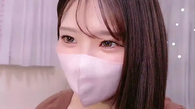 Snapshot of _MIYUnya chatting on 5, 4, 2026 MIYUnya online show from 5, 4, 2026