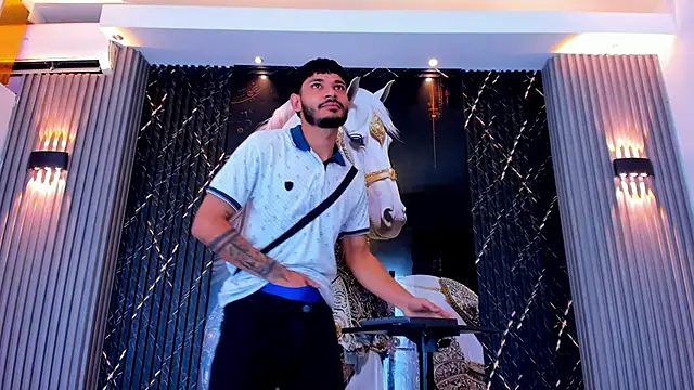 the knights of the night online show from 15, 2, 2026