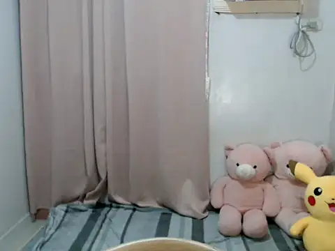 Snapshot of lovely_Janeee chatting on 26, 4, 2026 lovely Janeee online show from 26, 4, 2026